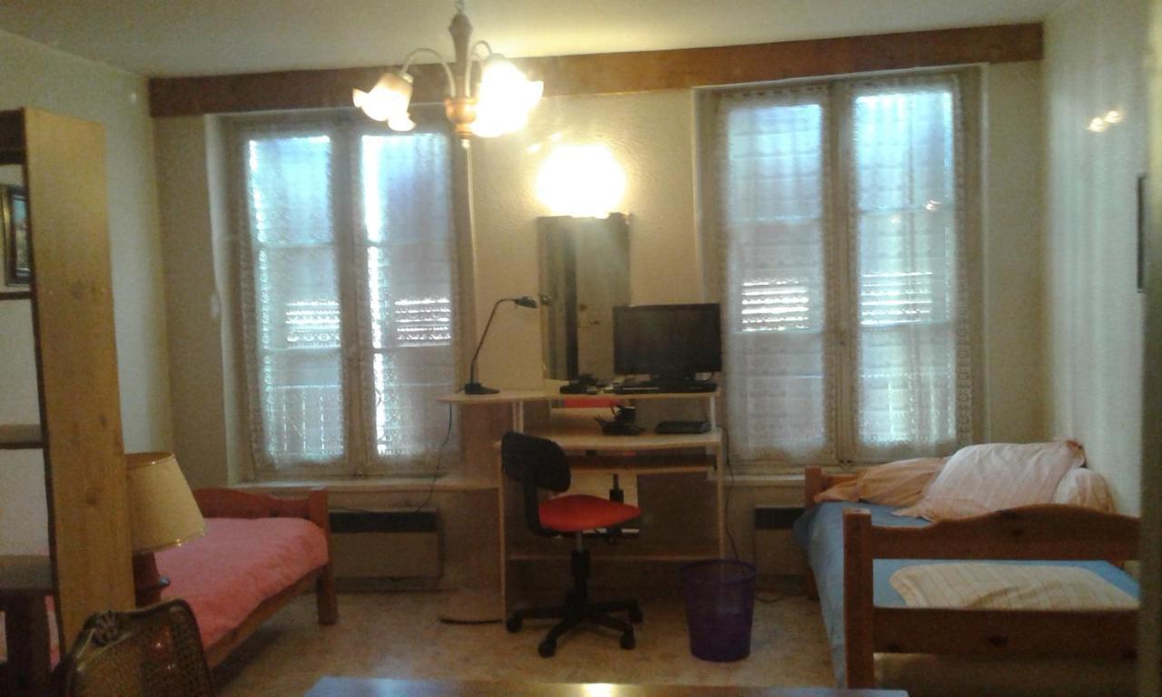 Le Sultan Du Theron 1Er Etage Apartment Le Puy-en-Velay Luaran gambar