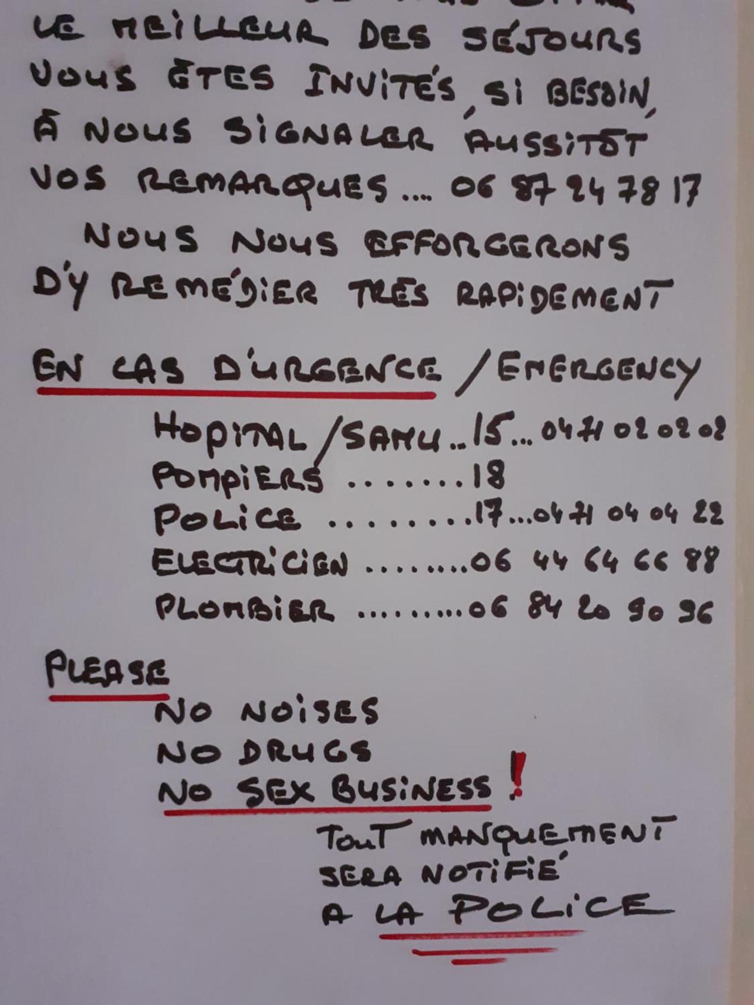 Le Sultan Du Theron 1Er Etage Apartment Le Puy-en-Velay Luaran gambar